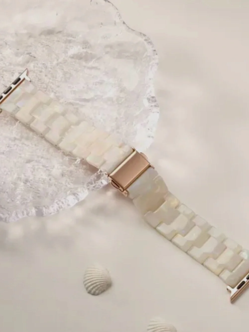 Heesch Apple Watch Resin Link Watch Band.